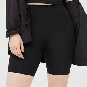 OFFLINE By Aerie Goals Pocket 7" Bike Short Black